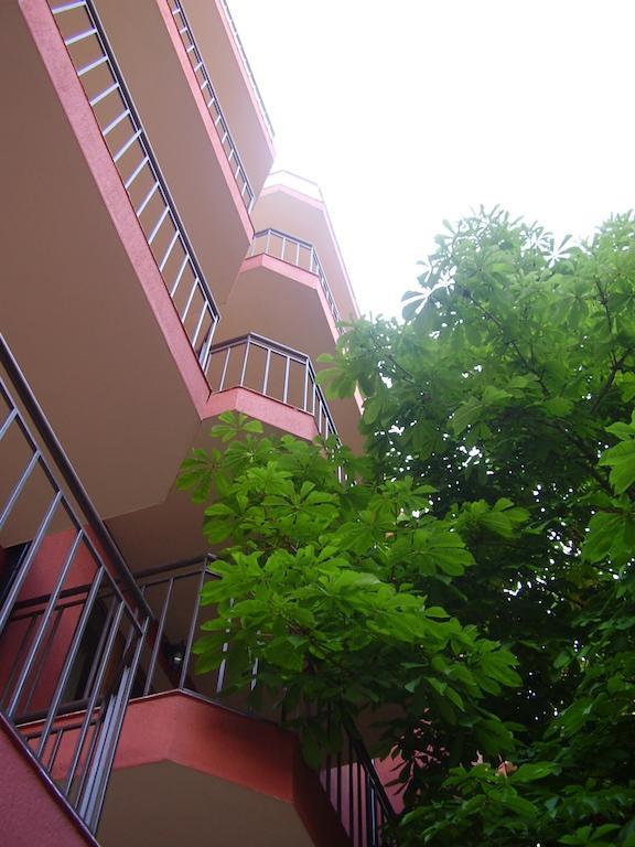Terra Guest House Ravda Eksteriør bilde